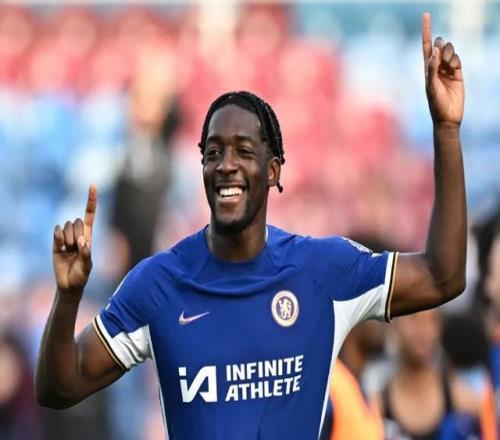 特奥红牌引,热议,米兰晋级受,平博体育官方,平博体育在线官网,平博体育线上,平博体育APP